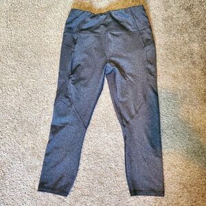 Reebok Dark Heather Grey Capri Leggings MED